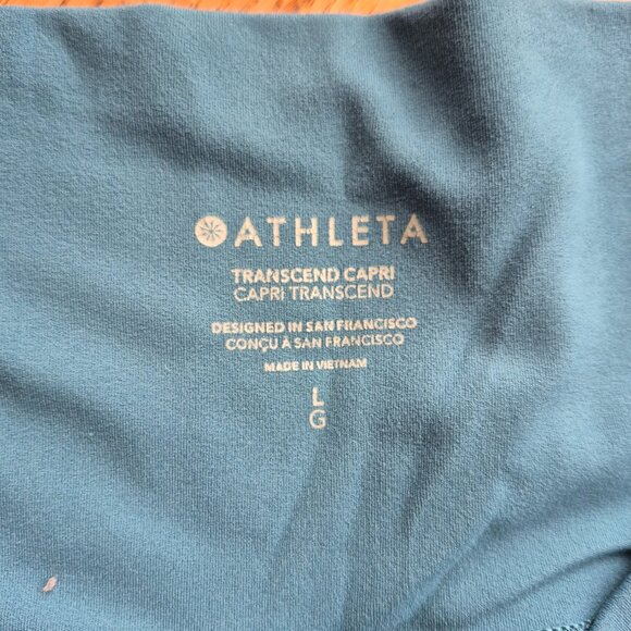 Athleta Transcend Capri Borealis Green Large - Picture 4 of 10